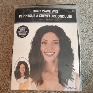 Amscan Black Body Wave Wig